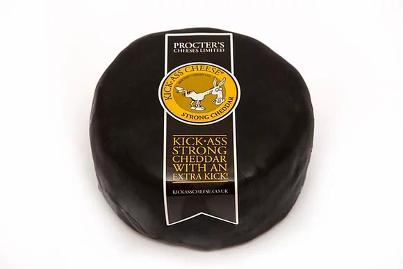 A full flavoured Extra mature Cheddar with a gritty, crunch and a rich pronounced flavour. The texture is smooth and buttery at room temperature